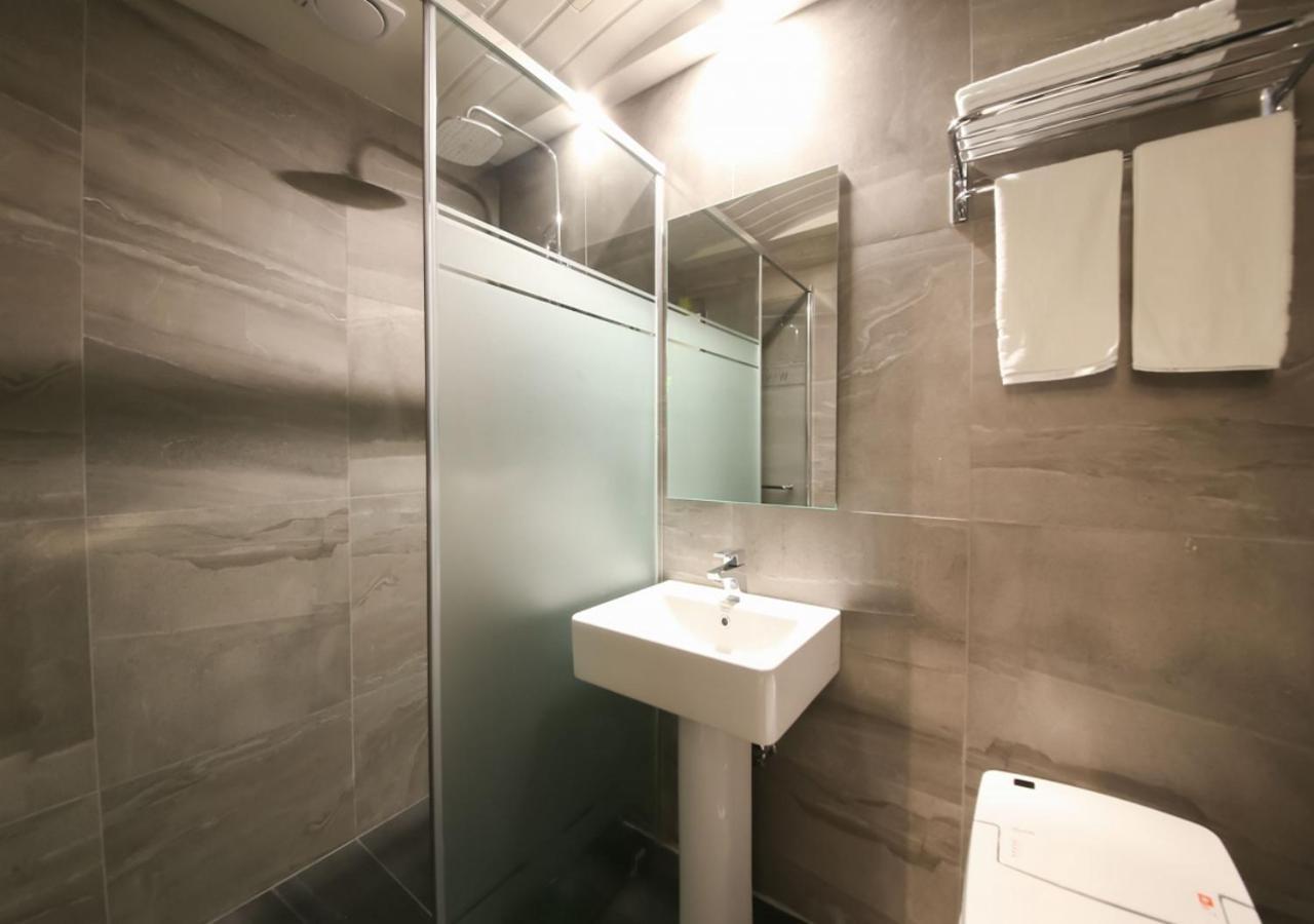 West In Hotel Yeosu Exterior photo