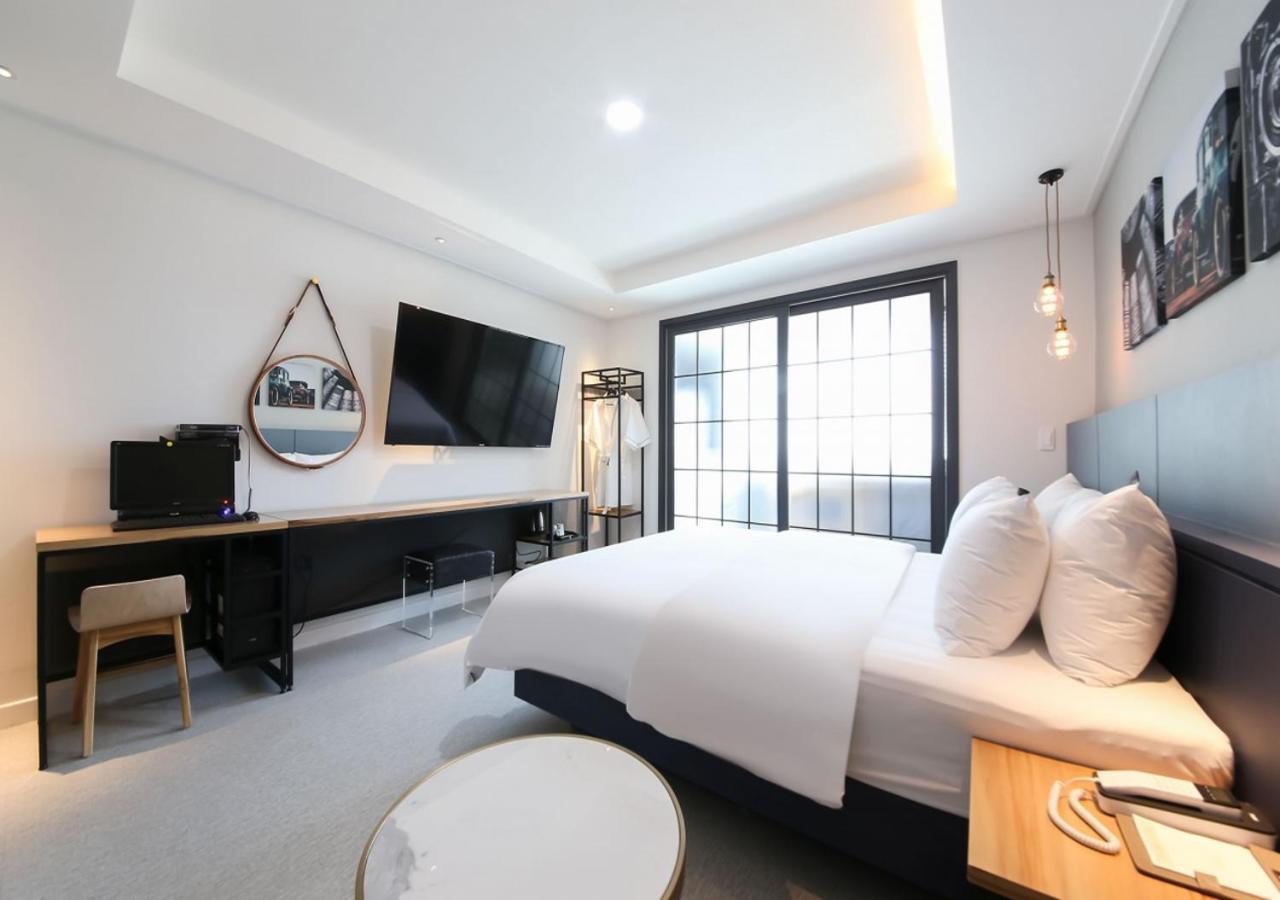 West In Hotel Yeosu Exterior photo