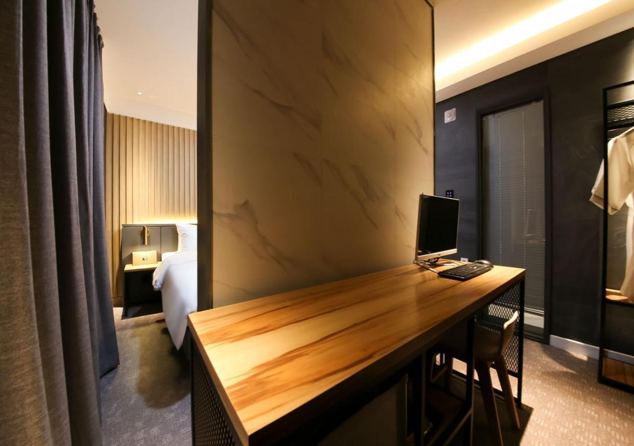 West In Hotel Yeosu Exterior photo