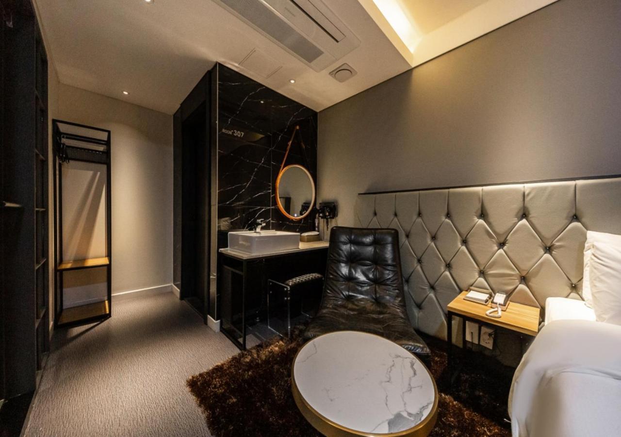 West In Hotel Yeosu Exterior photo
