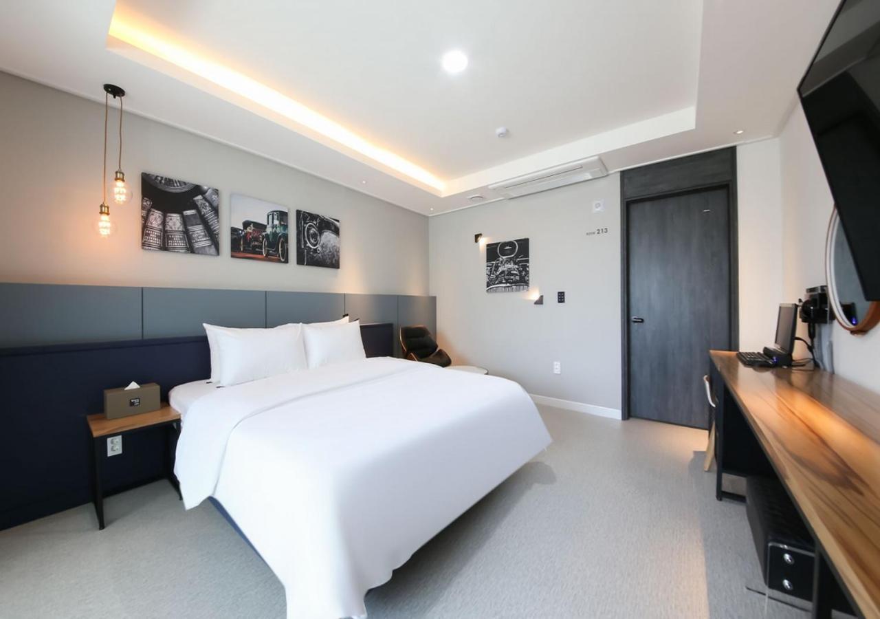 West In Hotel Yeosu Exterior photo